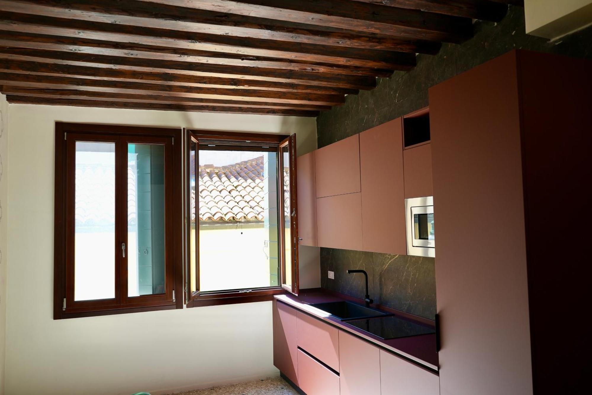 Qn Apartments Venesia Bagian luar foto
